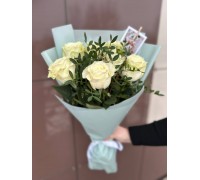Букет   |  7 роз в оформление 