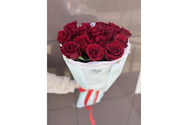 Букет  | Самые красивые 15 роз