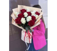 Букет   |  Лепестки роз 