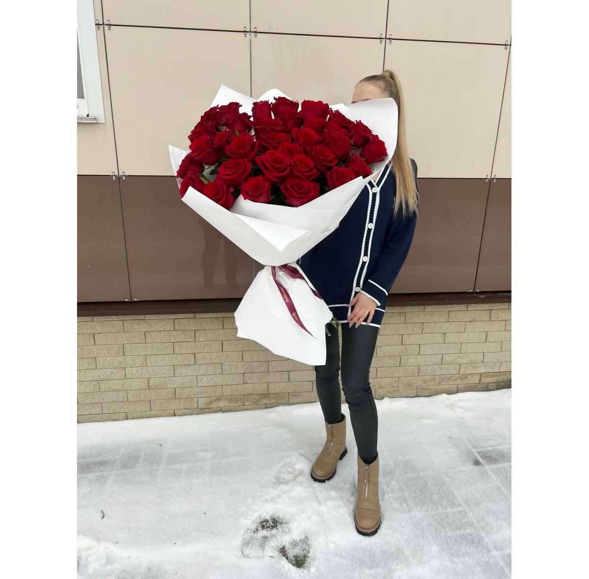 Букет из 33 роз